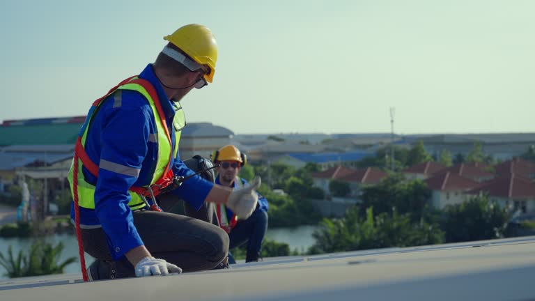 Best Commercial Roofing Services  in Orwell, OH